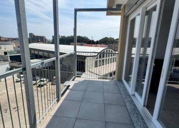 Balcone - Attico via Don Bartolomeo Grazioli, 57, Milano (zona Affori) - foto 6