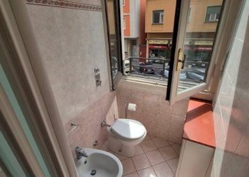 Bagno - Appartamento via Vespri Siciliani, 4, Milano (zona Giambellino) - foto 10
