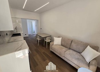 Salone - Two-room apartment via Pierino Belli, 27, Alba - photo 4