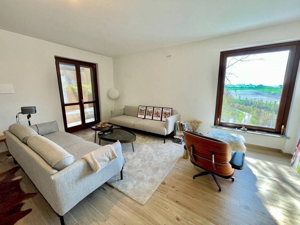Salone - Villa a Schiera via Roddino, 20, Monforte d'Alba - foto 2