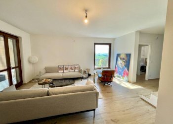 Salone - Villa a Schiera via Roddino, 20, Monforte d'Alba - foto 3
