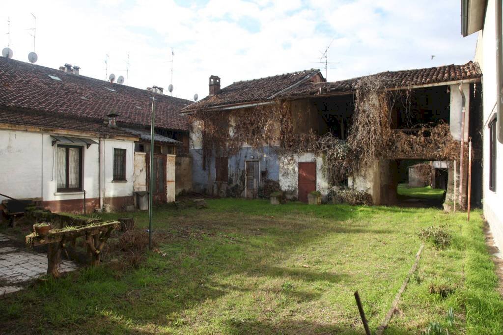 Terreno - Casa indipendente via Camillo Benso di Cavour, 53, Rosate - foto 3