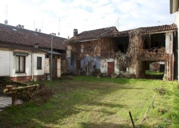 Terreno - Casa indipendente via Camillo Benso di Cavour, 53, Rosate - foto 3