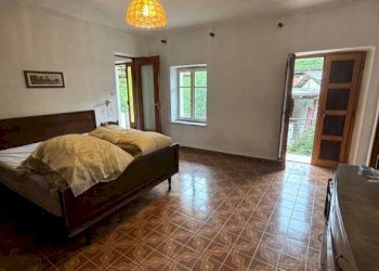 Camera da letto - Villa strada Comba, 4, Bricherasio - foto 5