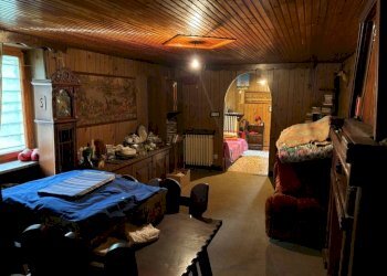 Soggiorno - Villa strada Comba, 4, Bricherasio - foto 14