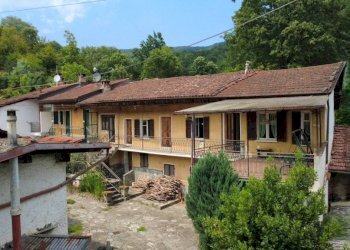 Facciata - Villa strada Comba, 4, Bricherasio - foto 27