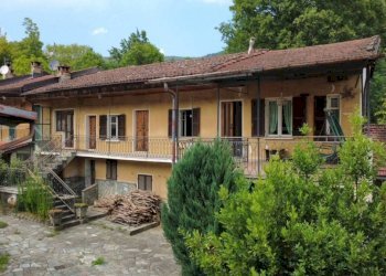Facciata - Villa strada Comba, 4, Bricherasio - foto 28