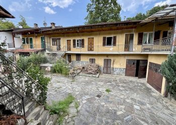 Facciata - Villa strada Comba, 4, Bricherasio - foto 35