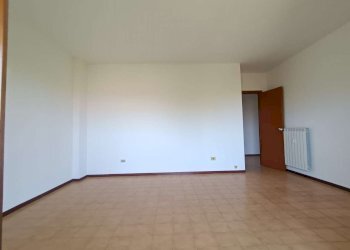 Camera da letto 9. - Bilocale viale Alessandro Ruspoli, Roma - foto 22