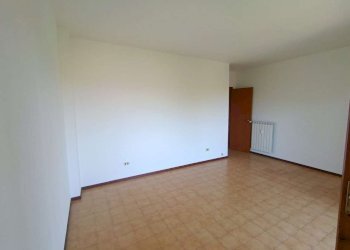 Camera da letto 10. - Bilocale viale Alessandro Ruspoli, Roma - foto 23