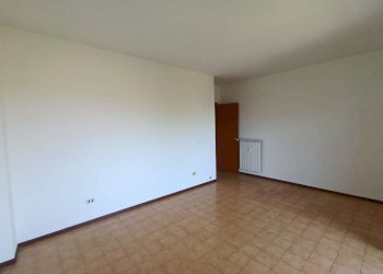 Camera da letto 11. - Bilocale viale Alessandro Ruspoli, Roma - foto 24