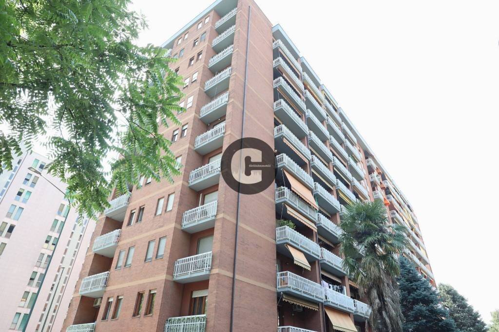 Facciata - Appartamento Lungo Dora Voghera, 108, Torino (zona Vanchiglietta) - foto 1