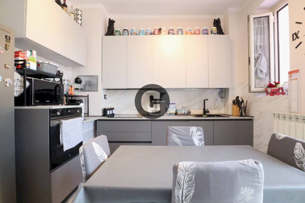 Cucina - Trilocale via Cossila, 7, Torino (zona Vanchiglietta) - foto 2