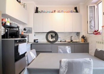 Cucina - Trilocale via Cossila, 7, Torino (zona Vanchiglietta) - foto 2