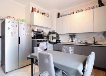 Cucina - Trilocale via Cossila, 7, Torino (zona Vanchiglietta) - foto 3