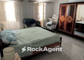 Camera da letto - Casa indipendente vico Filiberto, Gioiosa Ionica - foto 2