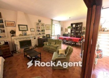 Salone - Villa strada del Pantanello, 644, Latina - foto 7