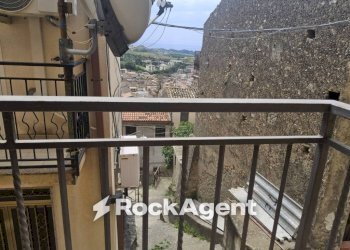 Balcone - Casa indipendente vico Aspromonte, 10, Gioiosa Ionica - foto 16