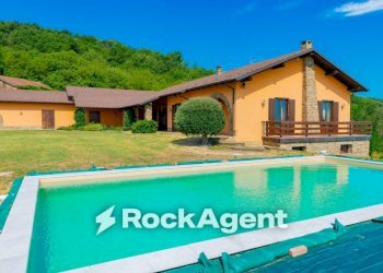 Piscina - Villa Regione Chiazze, 16, Denice - foto 2