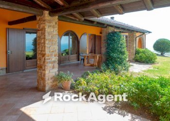 Veranda - Villa Regione Chiazze, 16, Denice - foto 12
