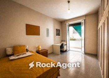 Camera da letto - Monolocale via dei Galla e Sidama, 11, Roma - foto 1