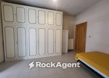 Camera da letto - Monolocale via dei Galla e Sidama, 11, Roma - foto 7