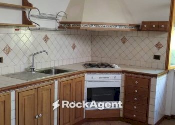 Cucina - Bilocale via della Pineta, 22, Fiuggi - foto 8
