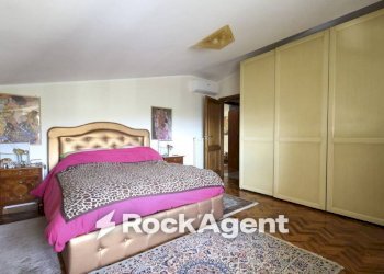 Camera da letto - Appartamento via Gianvincenzo Gravina, 23, Catanzaro - foto 19