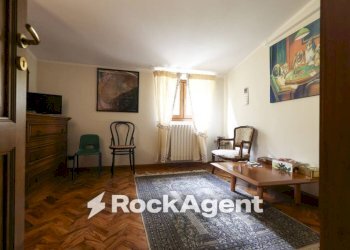 Camera da letto - Appartamento via Gianvincenzo Gravina, 23, Catanzaro - foto 23