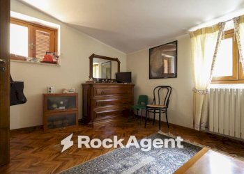 Camera da letto - Appartamento via Gianvincenzo Gravina, 23, Catanzaro - foto 24