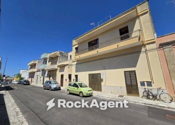 Facciata - Four-room apartment via Armando Diaz, 42, Martano - photo 6