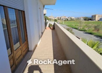 Balcone - Appartamento viale Europa, 161, Guardavalle - foto 2