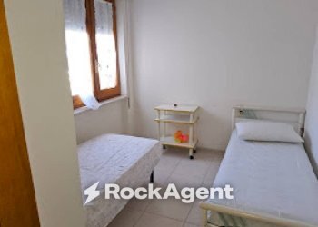 Camera da letto - Appartamento viale Europa, 161, Guardavalle - foto 8
