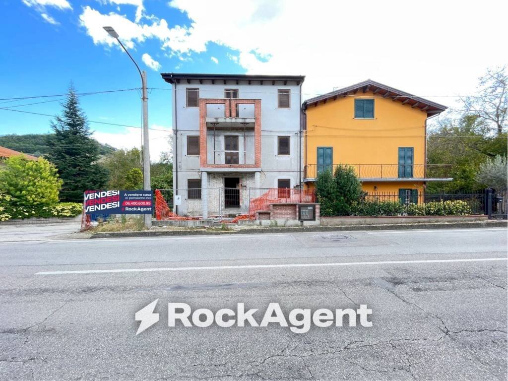 Zona - Casa indipendente strada Provinciale 17, Campli - foto 1