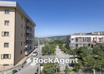 Vista - Quadrilocale viale Barlaam da Seminara, 36, Catanzaro - foto 25