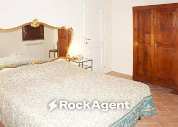 Camera da letto - Villa Località Camporbiano, 14, Gambassi Terme - foto 6