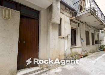 Cortile interno - Appartamento via Carlo V, Catanzaro - foto 30