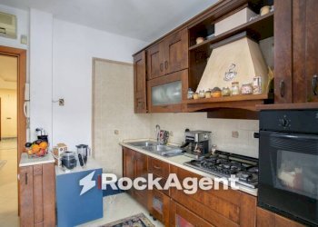 Cucina - Villa a Schiera viale Valle dell'Aniene, Guidonia Montecelio - foto 9