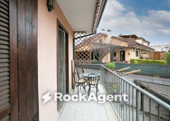 Balcone - Villa a Schiera viale Valle dell'Aniene, Guidonia Montecelio - foto 13