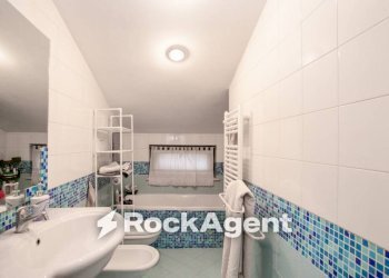 Bagno - Villa a Schiera viale Valle dell'Aniene, Guidonia Montecelio - foto 21
