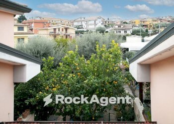Vista - Villa a Schiera viale Valle dell'Aniene, Guidonia Montecelio - foto 27