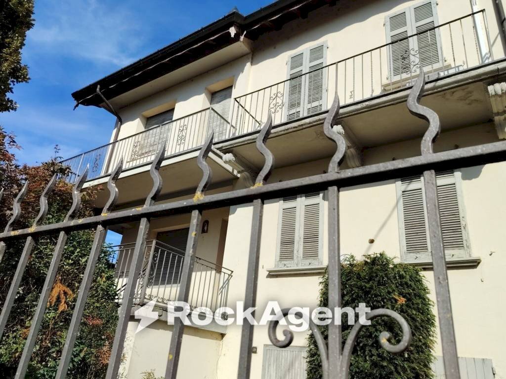 Facciata - Villa via Montebello, Barbianello - foto 3