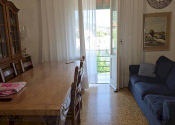 Salone - Two-room apartment via Aldo Salvetti, Massa - photo 7