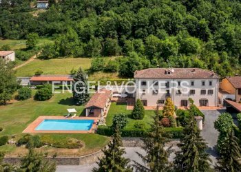 Piscina - Villa Località Nurisio, Priero - foto 1