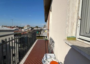 Two-room apartment Via Eugenio Ravà, Parma - photo 9