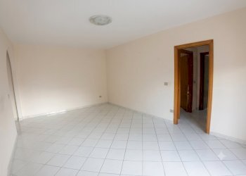 soggiorno - Appartamento Via 1 Maggio 152, Scafa - foto 4