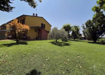 Gemini_Generated_Image_dfpt8hdfpt8hdfpt (1) - Villa a Schiera Via Don Lorenzo Milani, Sesto ed Uniti - foto 18
