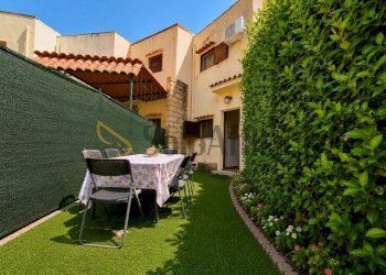 Foto 17 - Casa indipendente Stalettì - foto 2