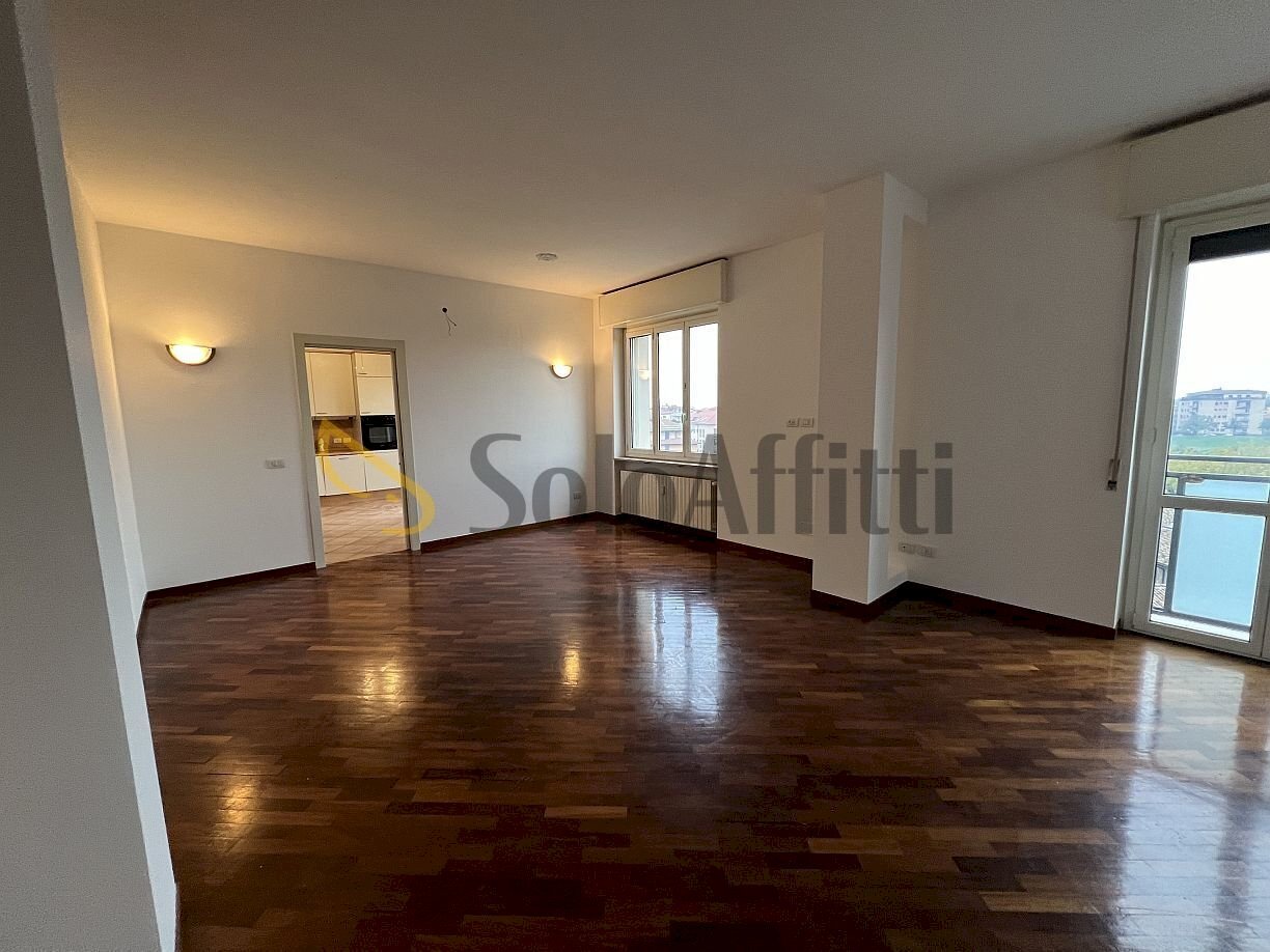 Appartamento Via Guglielmo Oberdan 6, Pavia - foto 2