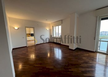 Appartamento Via Guglielmo Oberdan 6, Pavia - foto 2